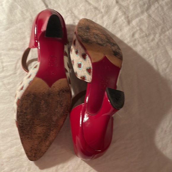 Woman’s fluevog - Picture 4 of 4